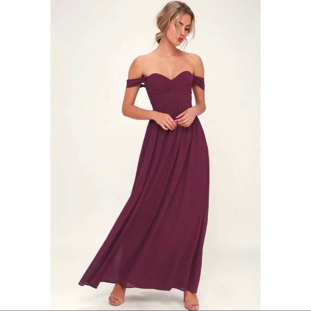 Lulu's Burgundy Formal Dress - Size Large 10/12